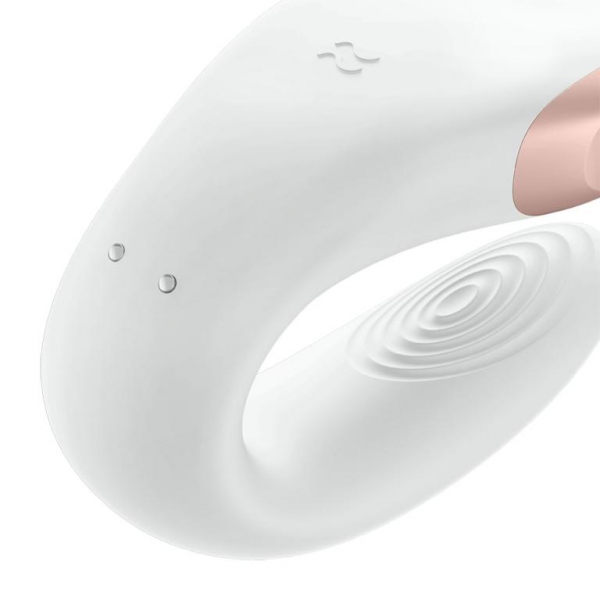 J2008-17WHT-df-1